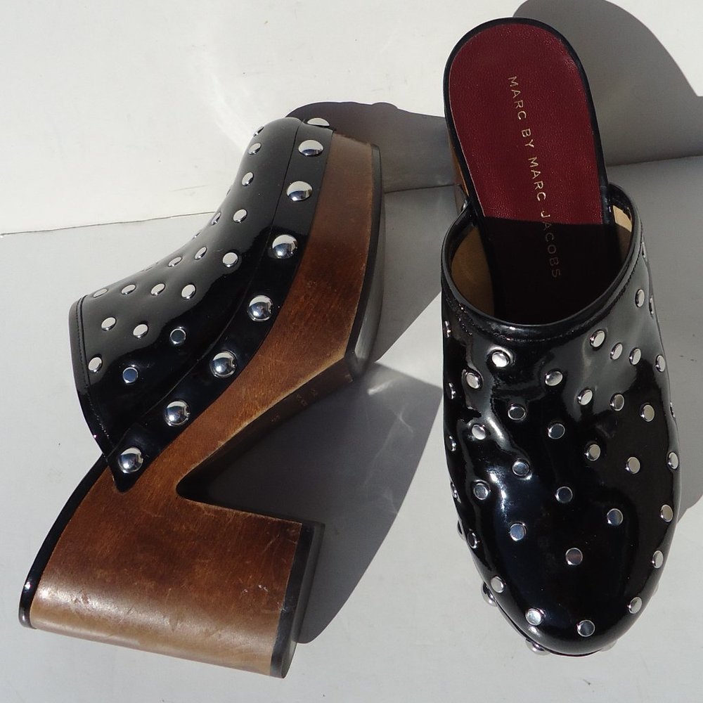 SIZE 36.5. MARC by MARC JACOBS “Dylan” wooden clogs. - Picture 1 of 16